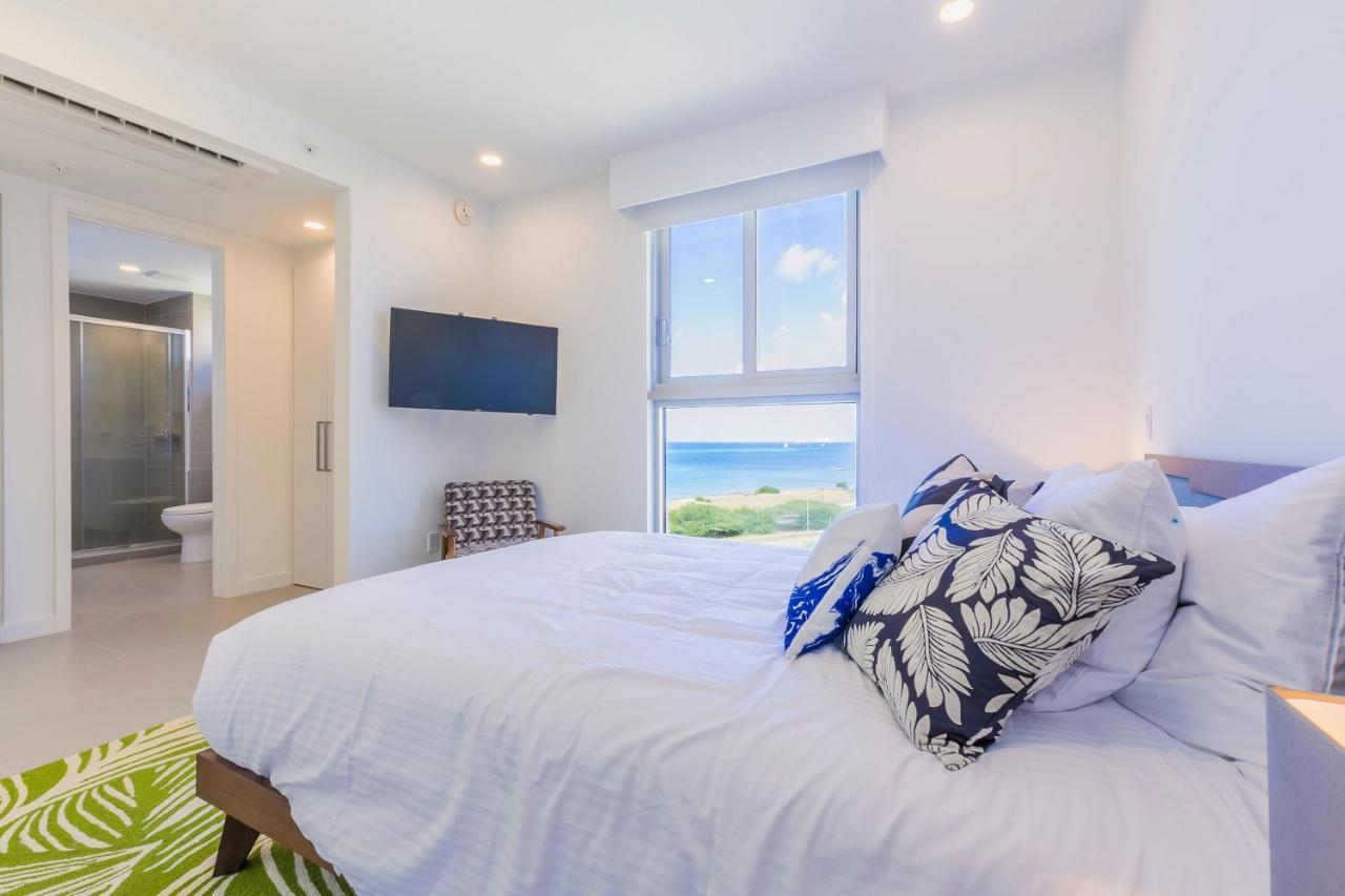 Azure Beach Residences Palm Beach Eksteriør billede